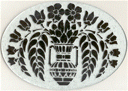 Urn Baroque Clear Glass Medallion